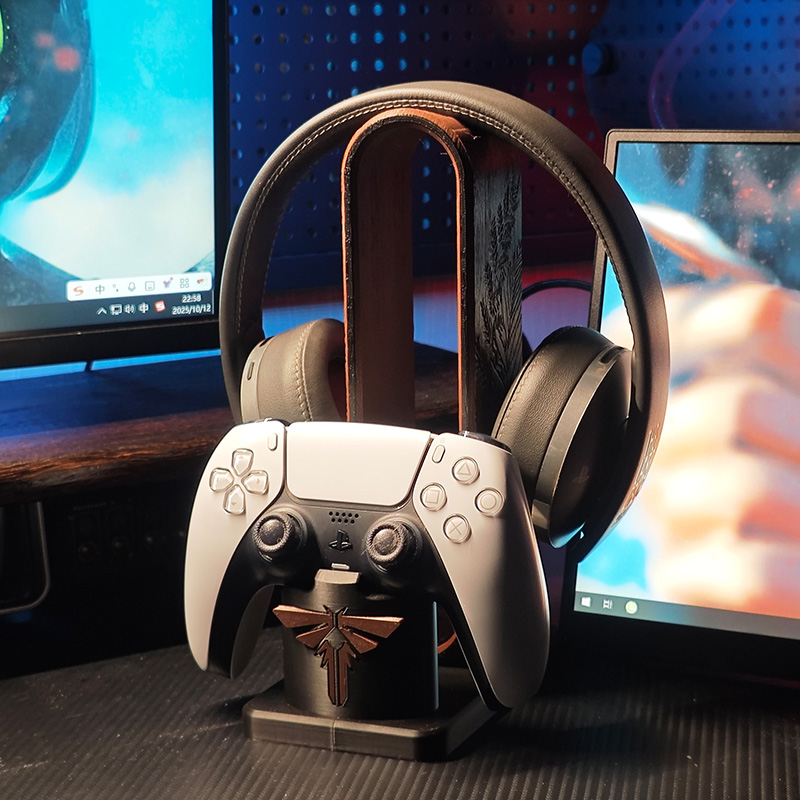 Zelda Desk Setup - Handle Earphone Stand Zelda Anime Theme