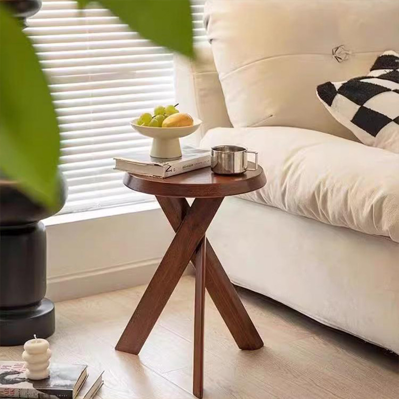 Desk Setup Vintage - Vintage Wooden Round Side Table Simple